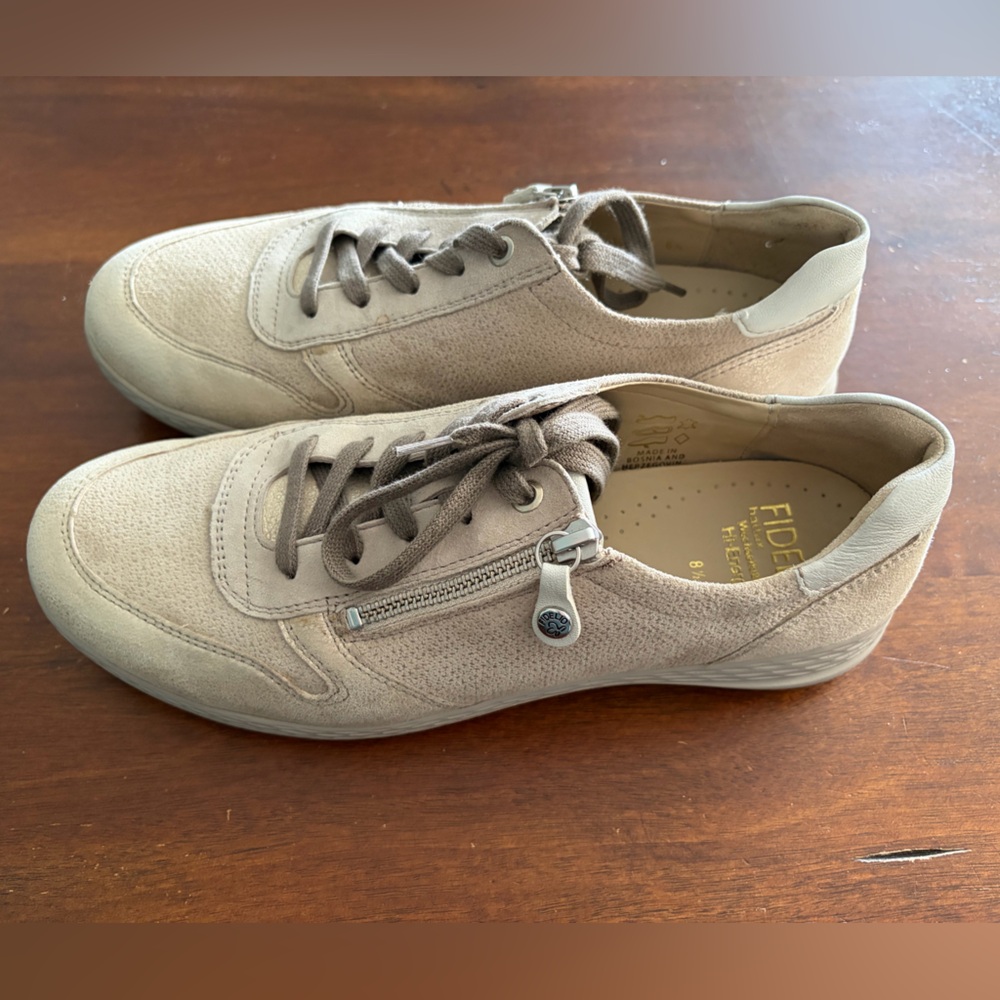 Fidelio Men's Beige Sneakers with Zipper